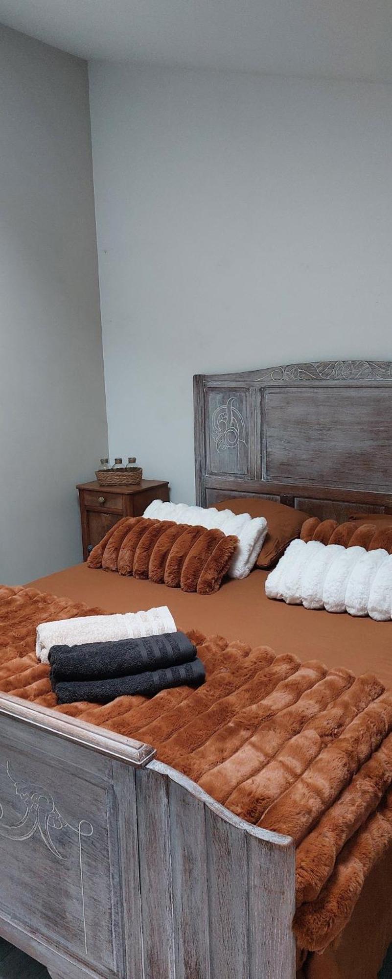 La Maisonette Mellona Chanzeaux Екстериор снимка